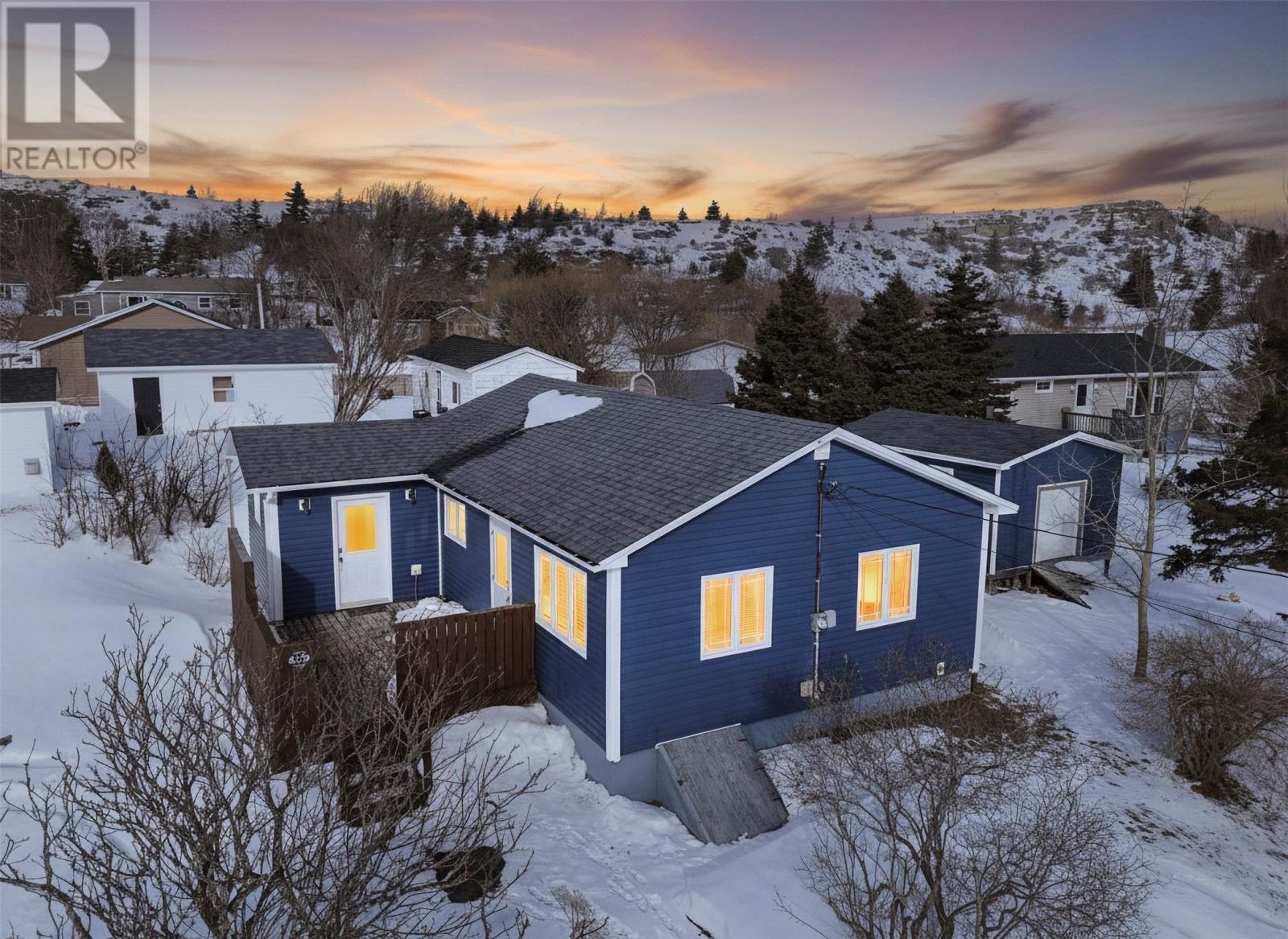 539 Water Street, Bay Roberts, Newfoundland & Labrador  A0A 1G0 - Photo 2 - 1295203