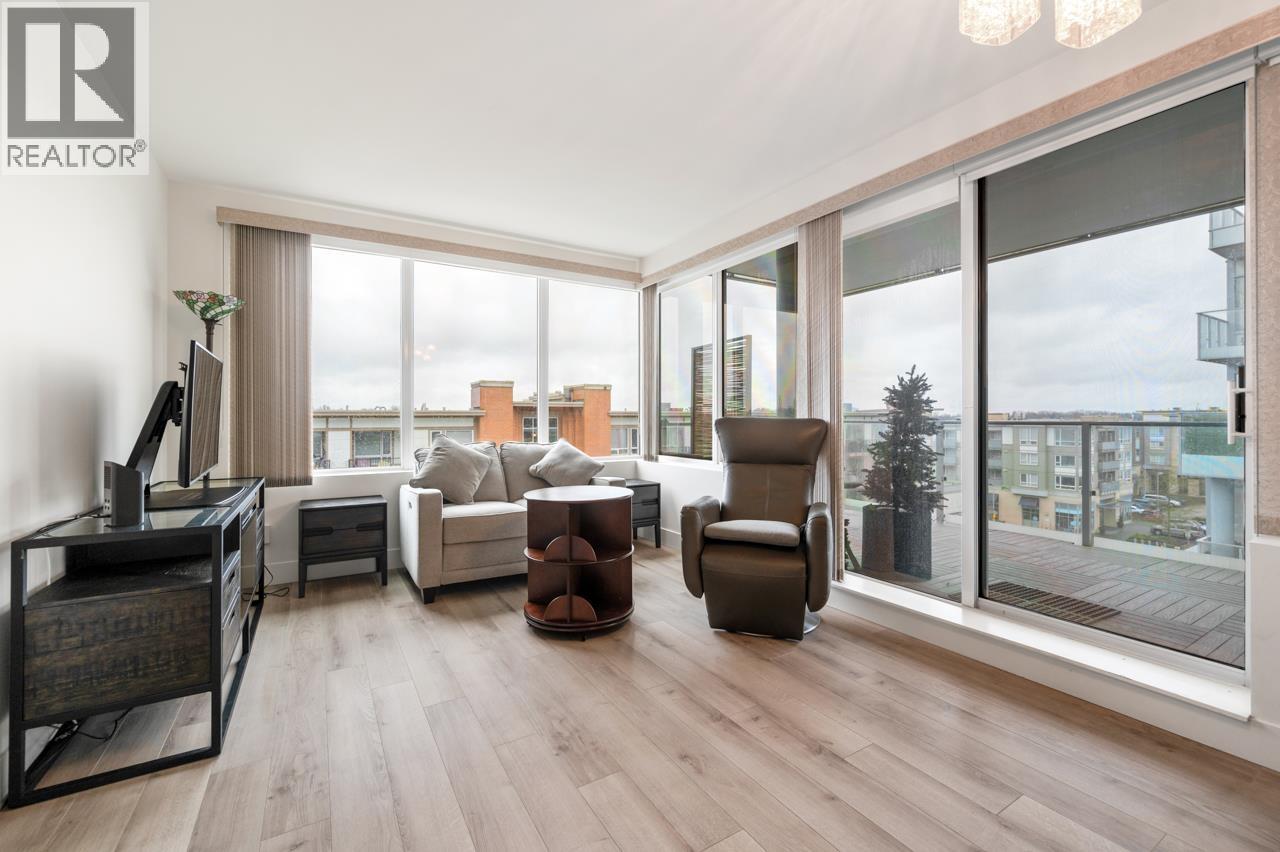 717 10788 No. 5 Road, Richmond, British Columbia  V6W 0B7 - Photo 2 - R3098810