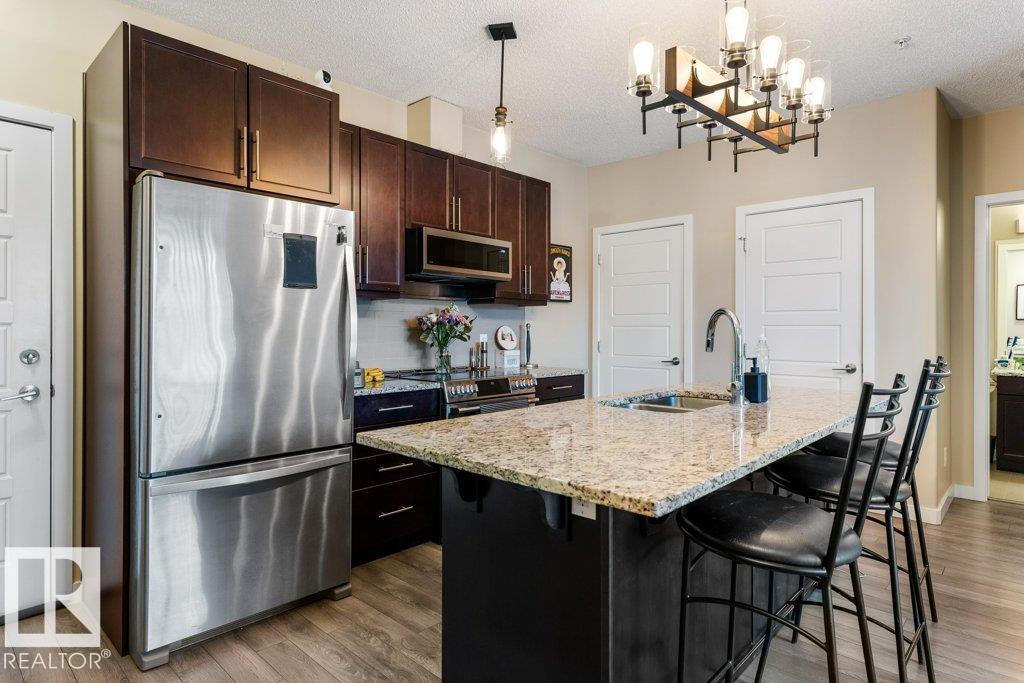 #404 504 Griesbach Parade Pr Nw, Edmonton, Alberta  T5E 6V9 - Photo 2 - E4477377