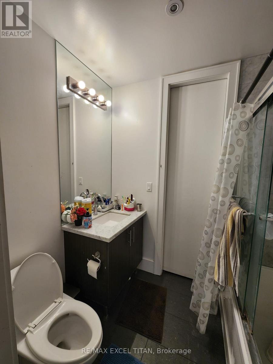 524 - 39 Queens Quay E, Toronto, Ontario  M5E 0A5 - Photo 15 - C12880858