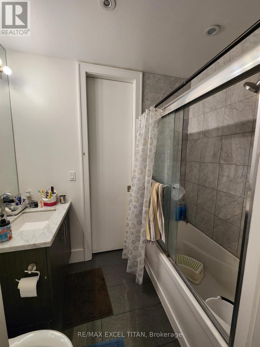 524 - 39 Queens Quay E, Toronto, Ontario  M5E 0A5 - Photo 16 - C12880858