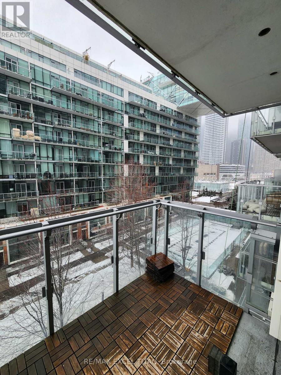 524 - 39 Queens Quay E, Toronto, Ontario  M5E 0A5 - Photo 17 - C12880858