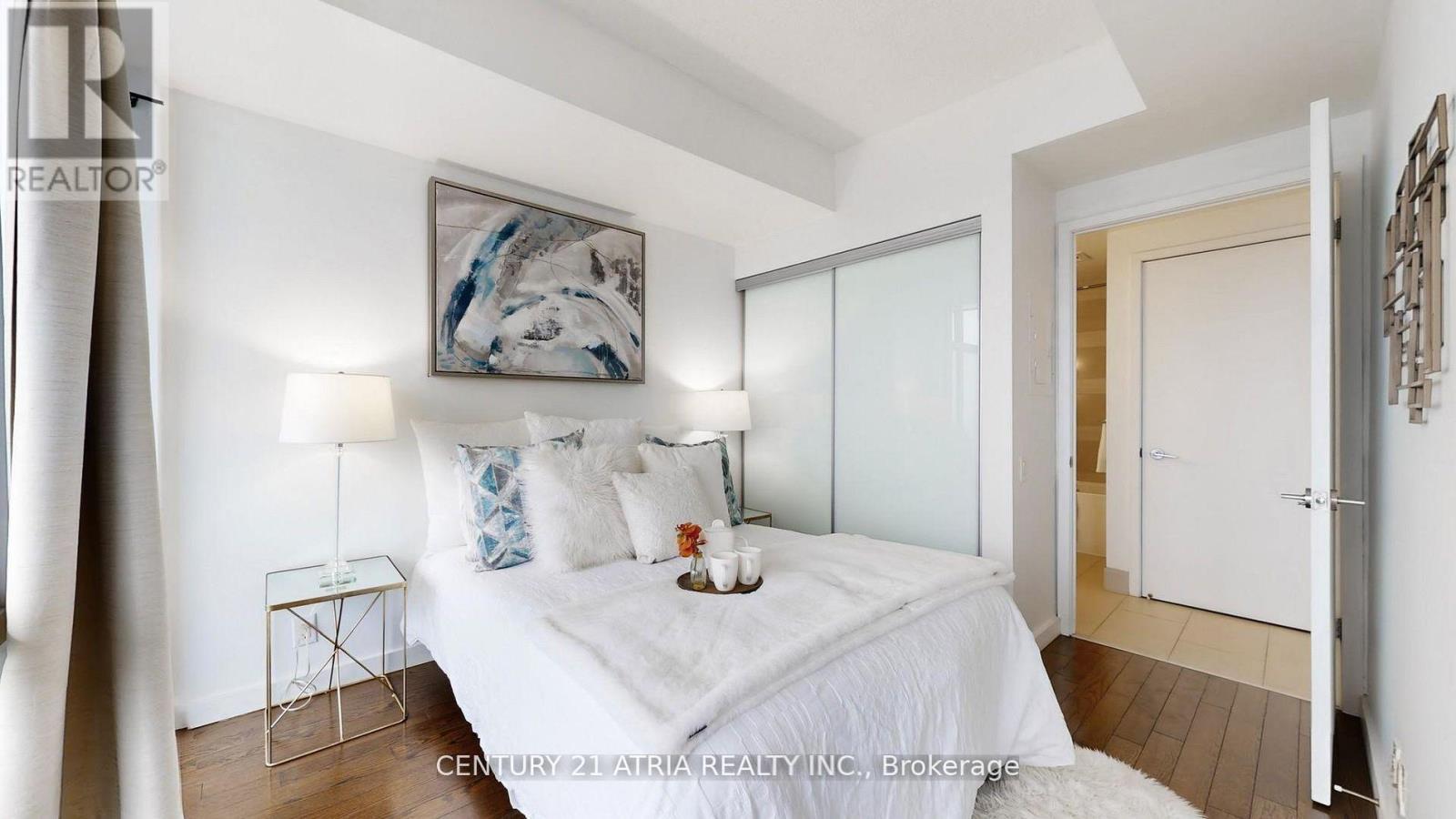 2404 - 390 Cherry Street, Toronto (Waterfront Communities), Ontario  M3B 0A7 - Photo 12 - C12880948