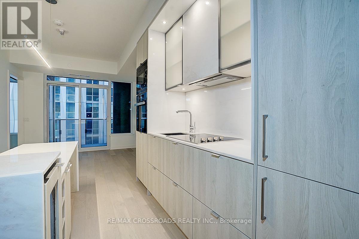 1607 - 11 Yorkville Avenue, Toronto (Annex), Ontario  M4W 1L2 - Photo 13 - C12880978