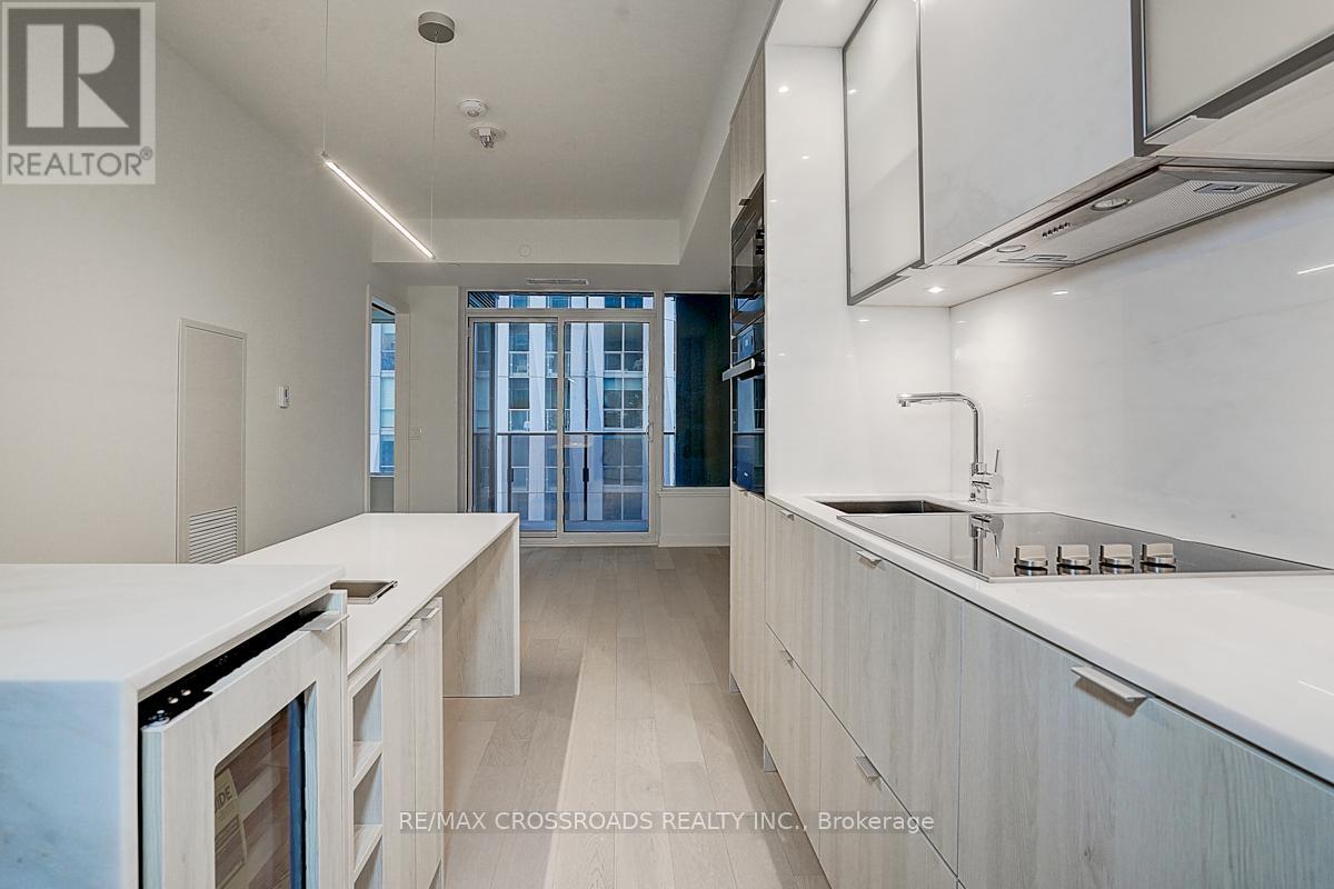 1607 - 11 Yorkville Avenue, Toronto (Annex), Ontario  M4W 1L2 - Photo 14 - C12880978