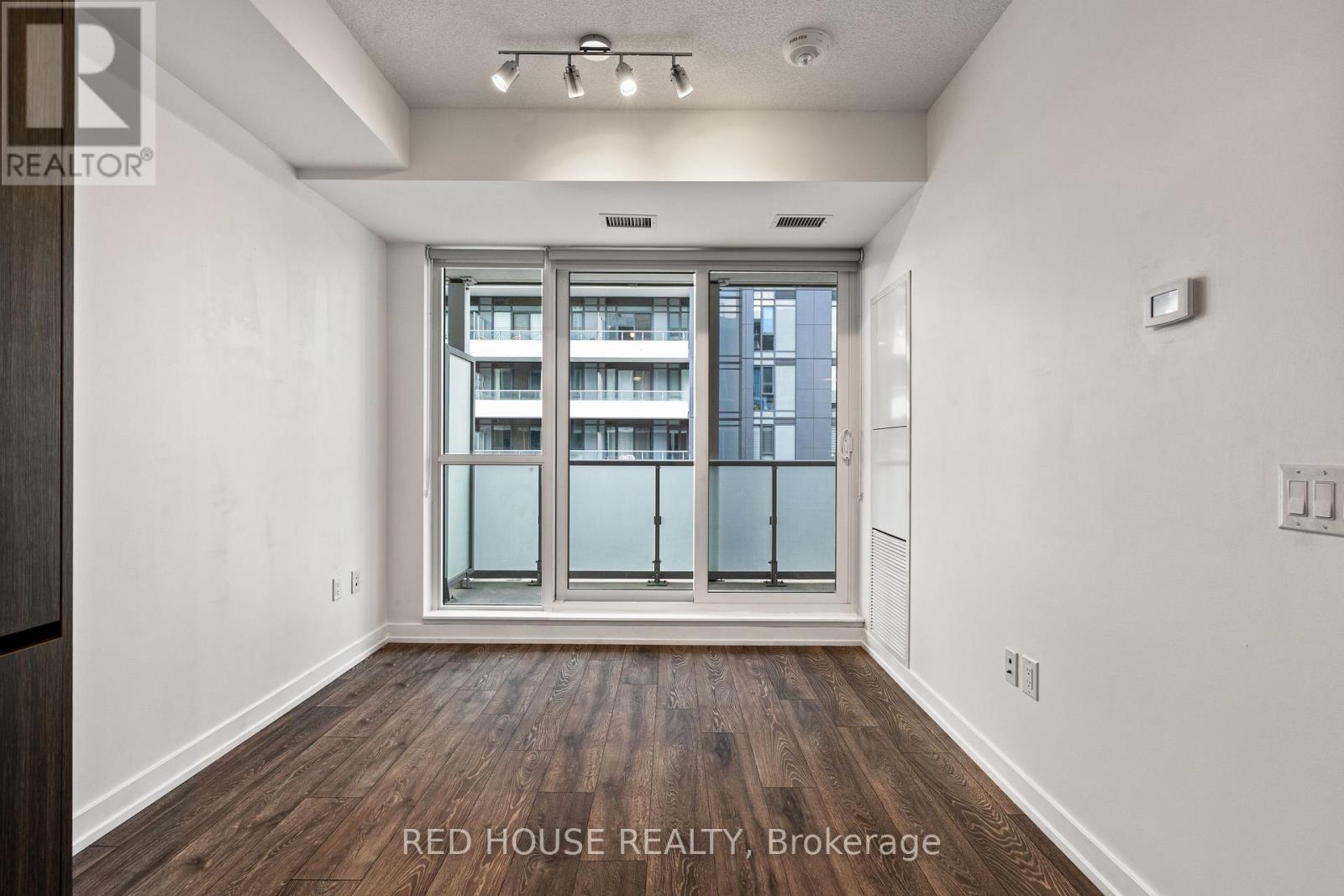 802 - 34 Tubman Avenue, Toronto (Regent Park), Ontario  M5A 0R2 - Photo 16 - C12881000