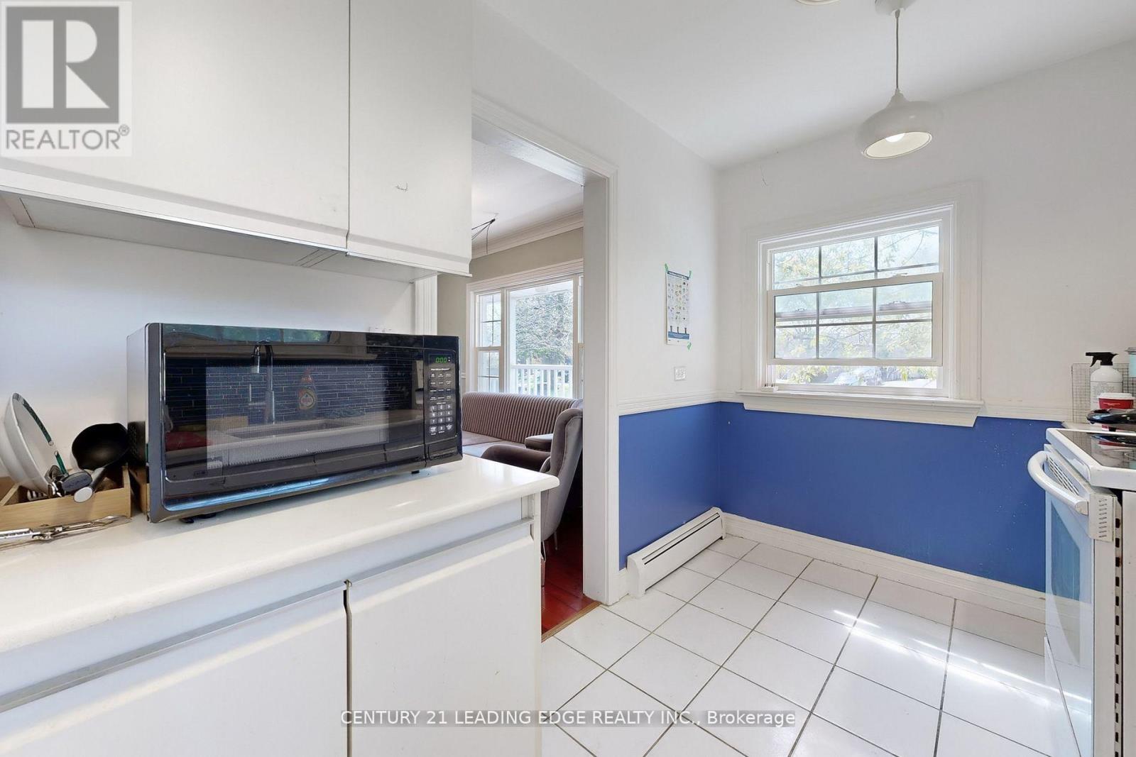 A - 21 Wexford Boulevard, Toronto, Ontario  M1R 1K9 - Photo 14 - E12880884