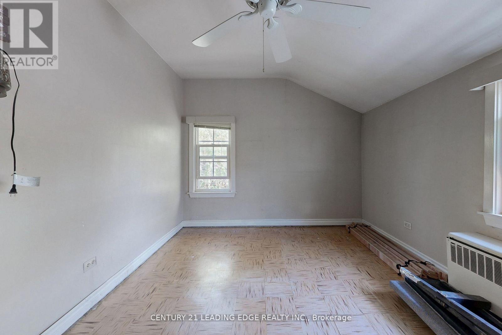 A - 21 Wexford Boulevard, Toronto, Ontario  M1R 1K9 - Photo 24 - E12880884