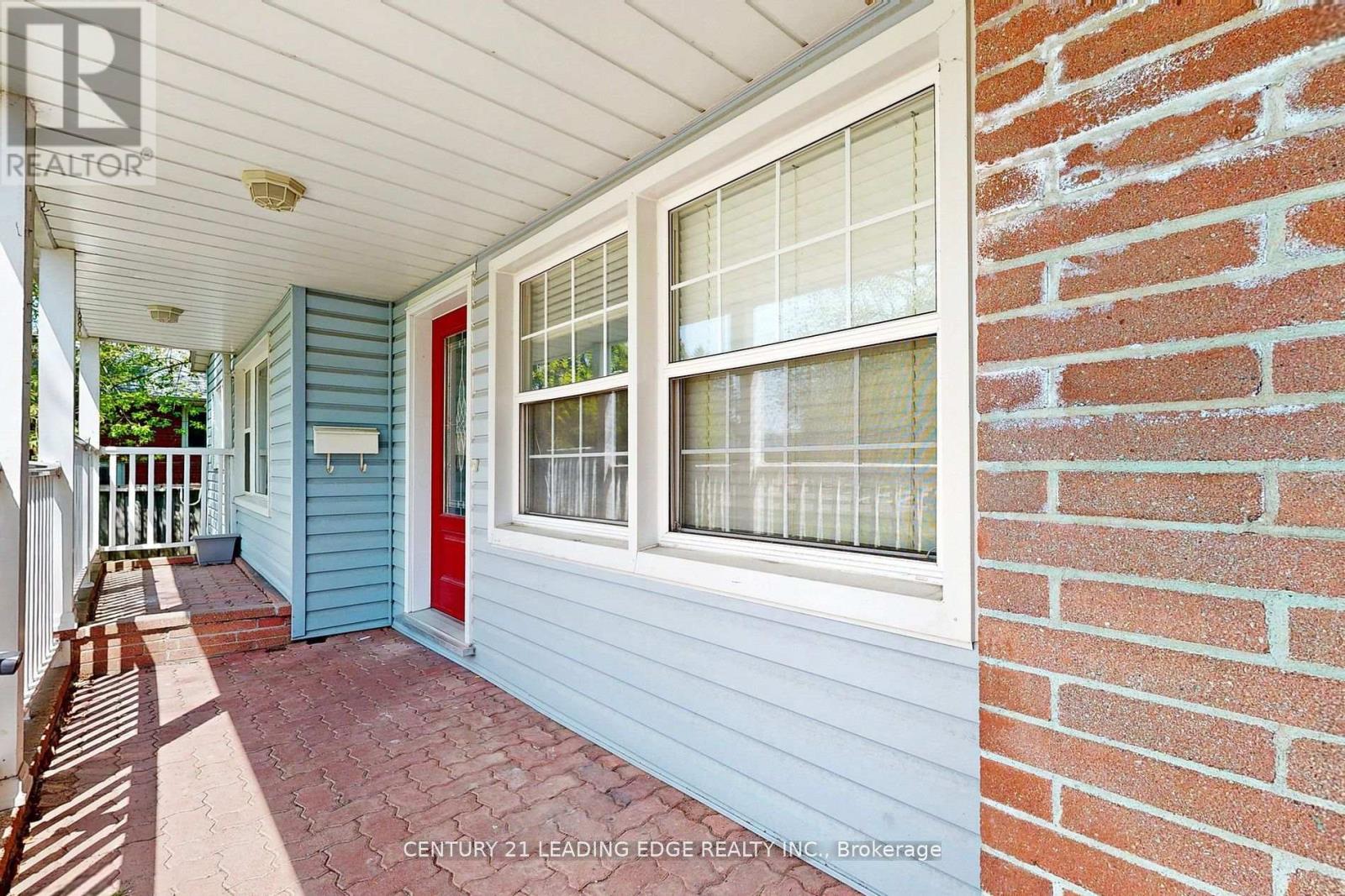 A - 21 Wexford Boulevard, Toronto, Ontario  M1R 1K9 - Photo 9 - E12880884