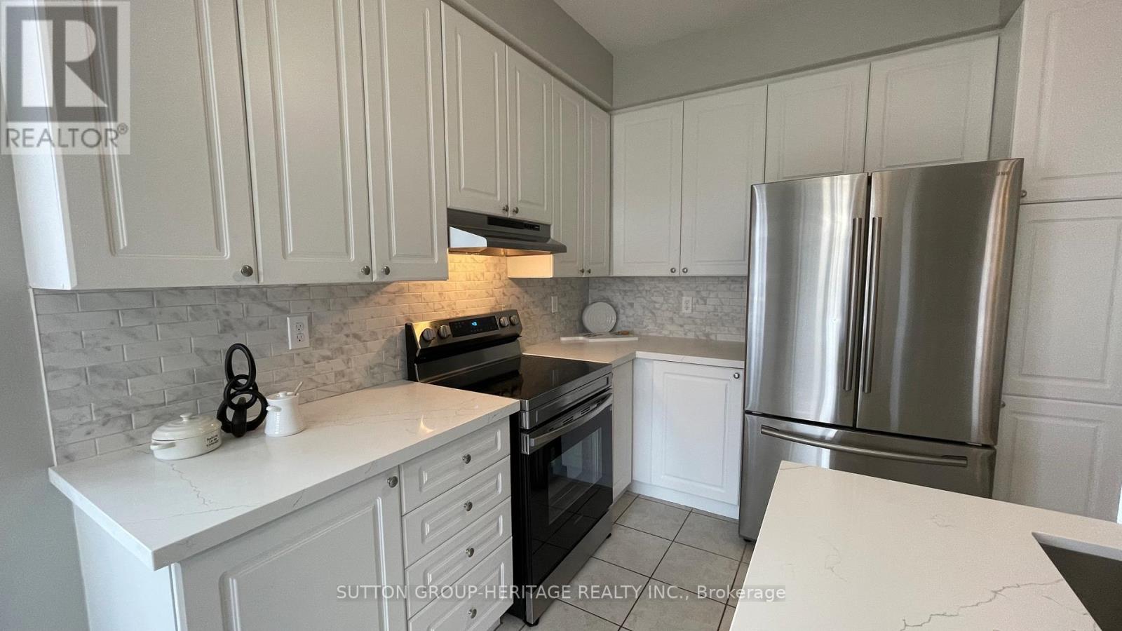 57 Kimberly Drive, Whitby, Ontario  L1M 1K5 - Photo 14 - E12880964