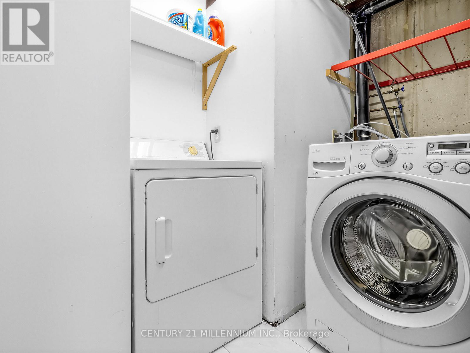 10569 Bayview Avenue, Richmond Hill, Ontario  L4C 0M8 - Photo 26 - N12880832