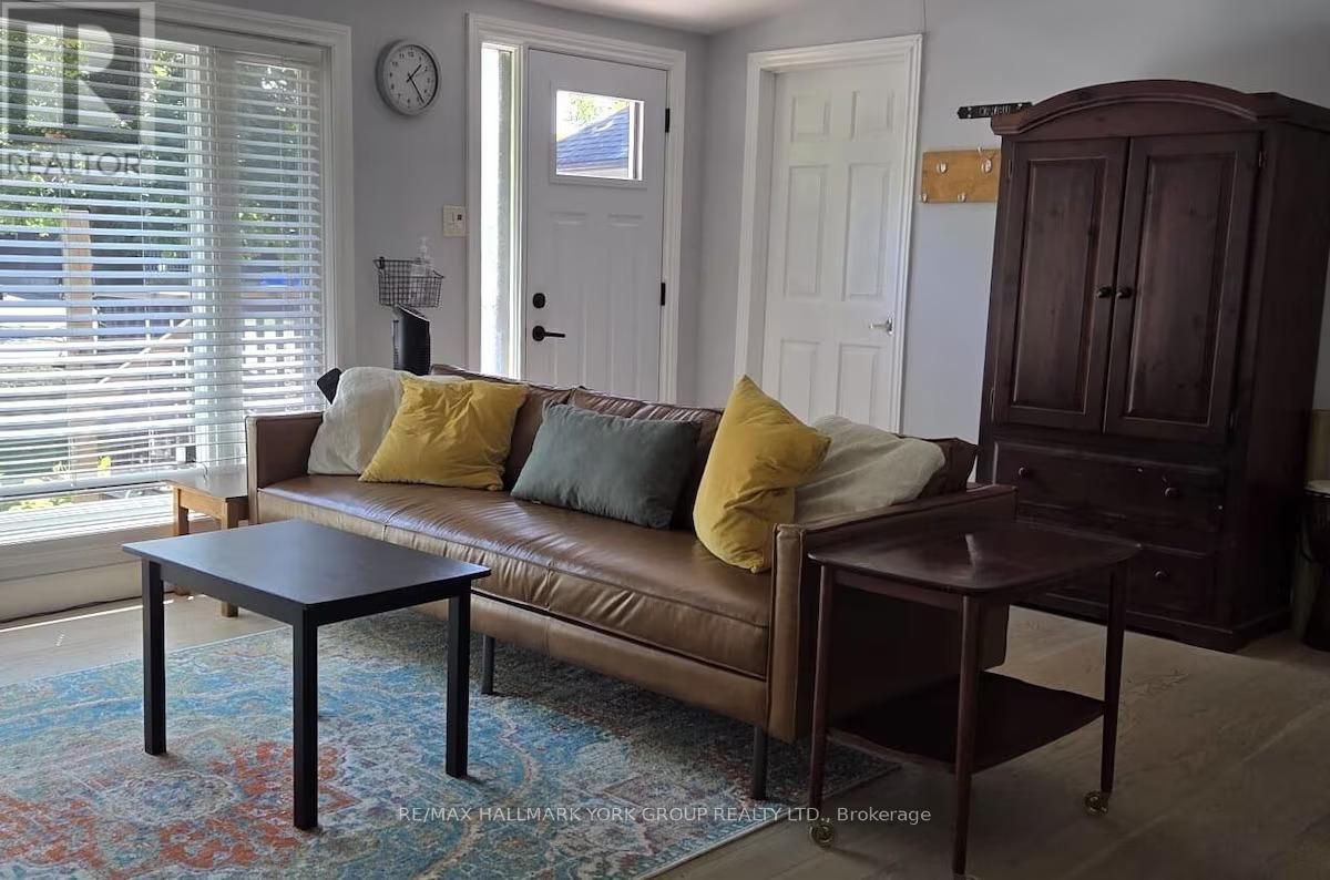 200 Spring Road, Georgina (Keswick North), Ontario  L4P 2K9 - Photo 3 - N12880850