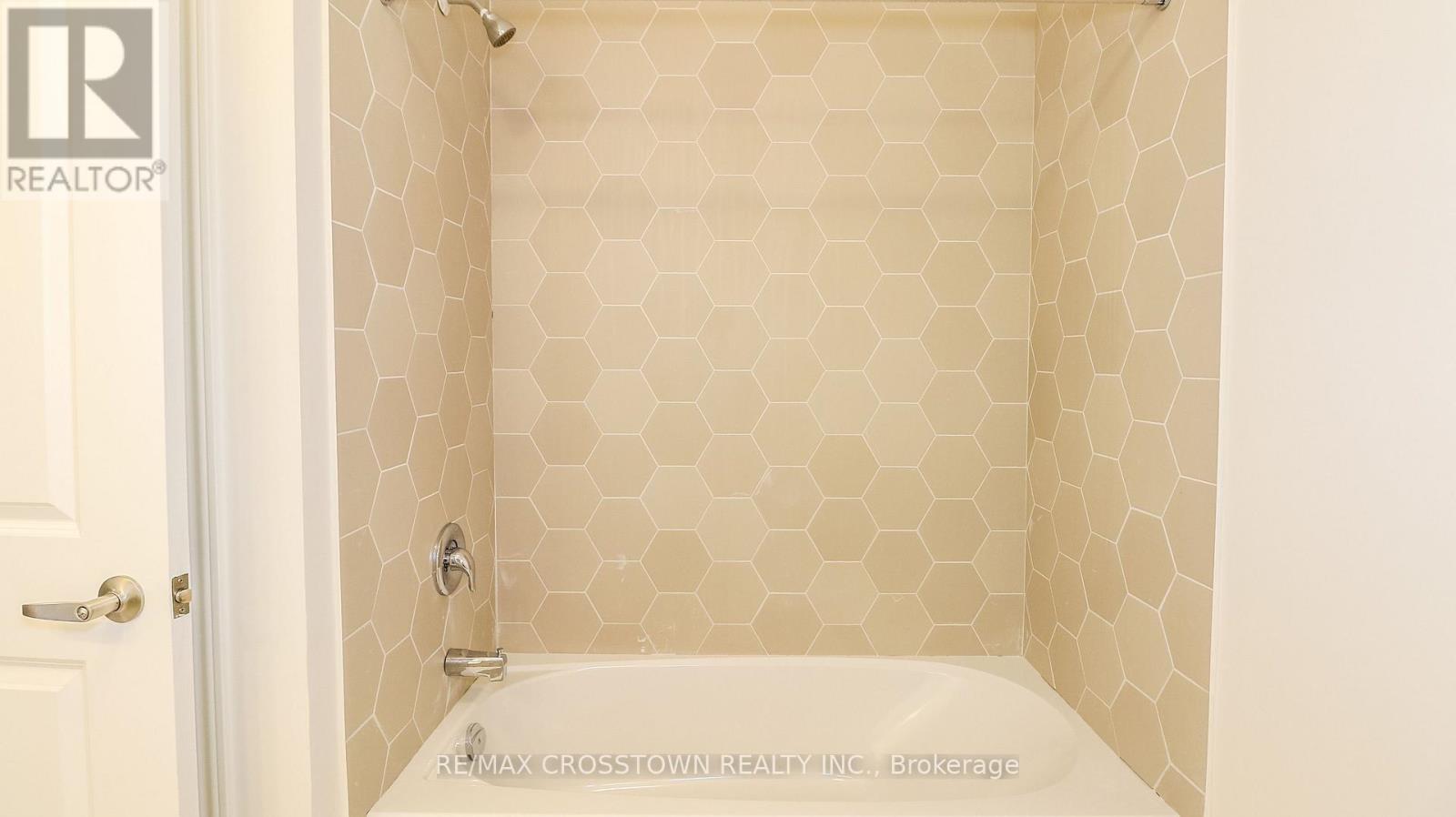 (Unit 7) - 1225 Corm Street, Innisfil, Ontario  L9S 4T9 - Photo 33 - N12880936