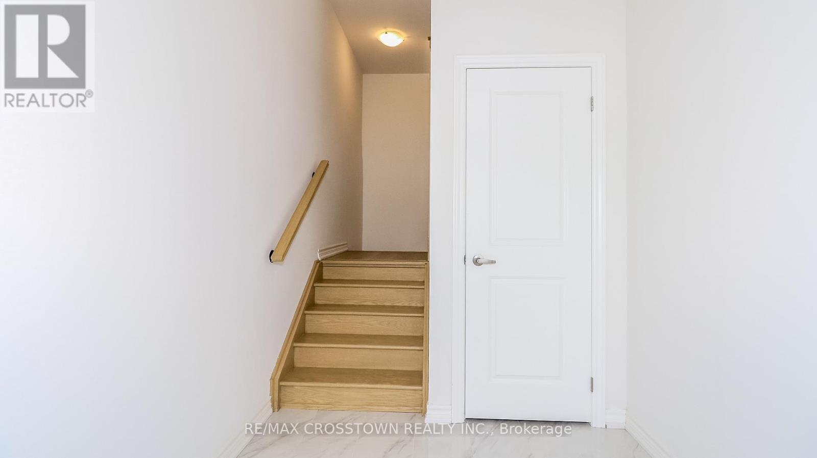 (Unit 7) - 1225 Corm Street, Innisfil, Ontario  L9S 4T9 - Photo 5 - N12880936