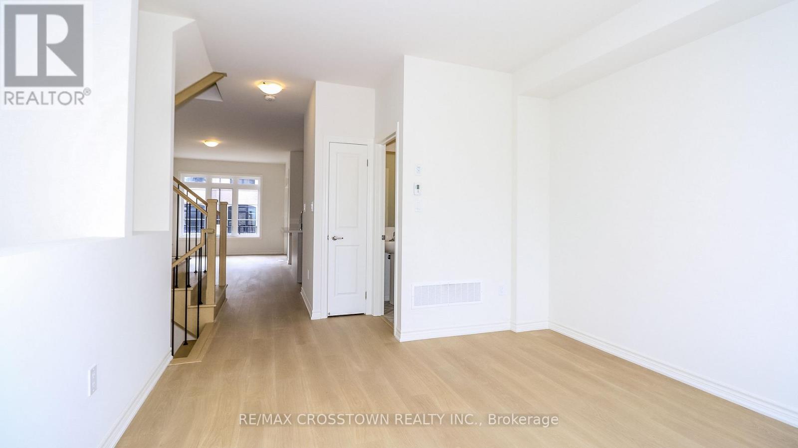 (Unit 7) - 1225 Corm Street, Innisfil, Ontario  L9S 4T9 - Photo 8 - N12880936