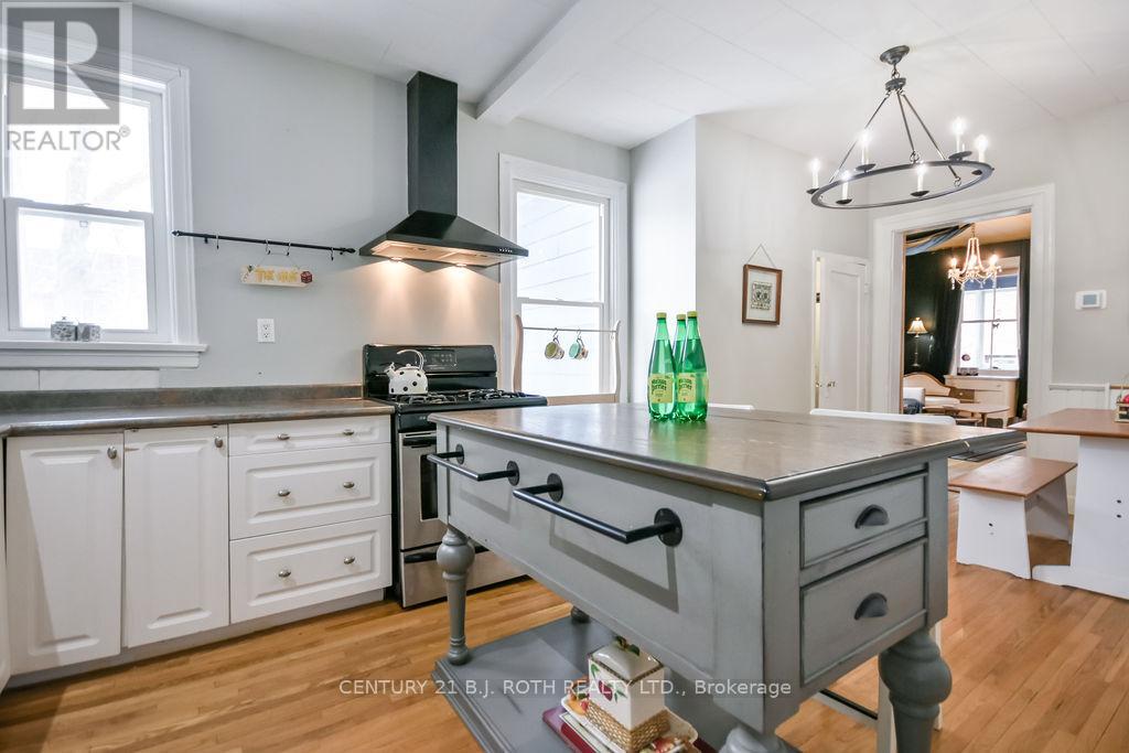 39 Grove Street W, Barrie, Ontario  L4N 1M6 - Photo 16 - S12881036