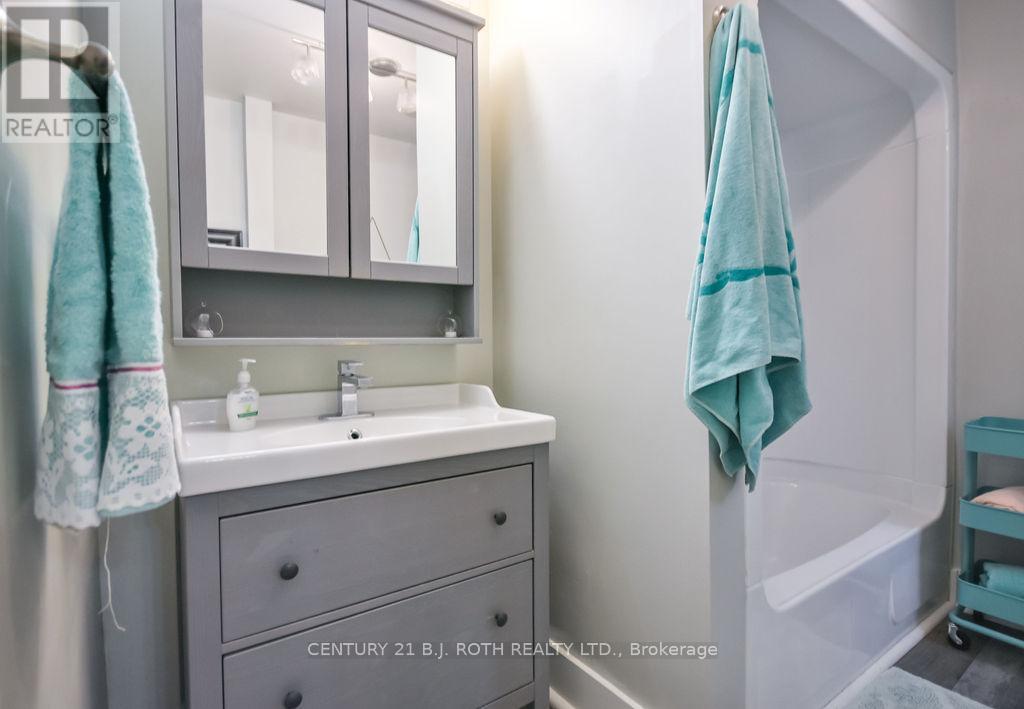 39 Grove Street W, Barrie, Ontario  L4N 1M6 - Photo 25 - S12881036