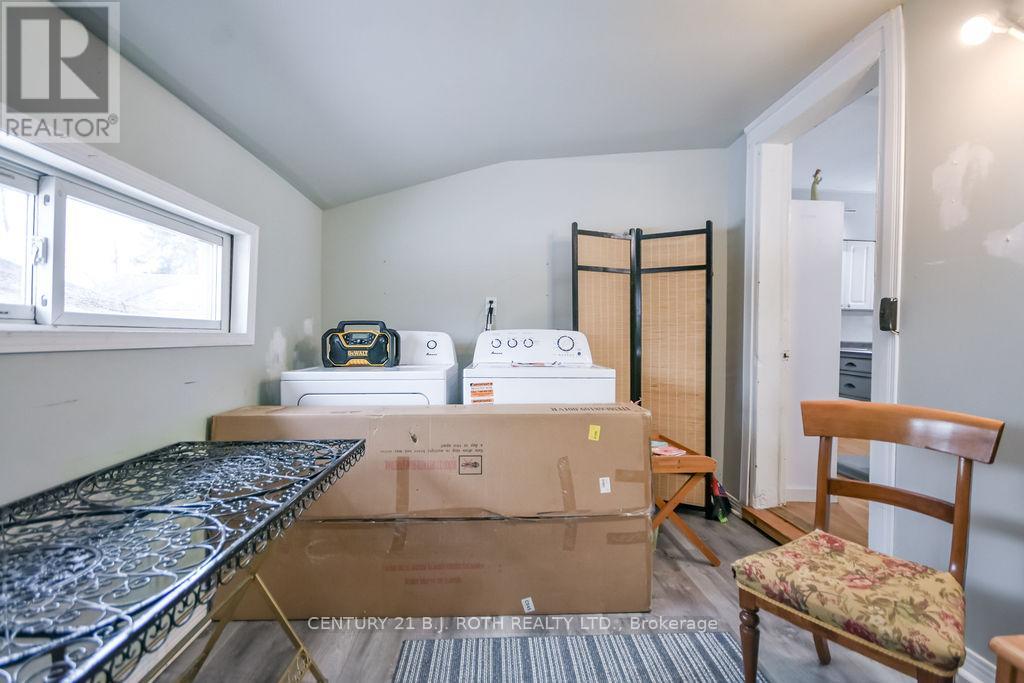 39 Grove Street W, Barrie, Ontario  L4N 1M6 - Photo 28 - S12881036