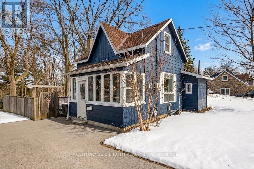 39 Grove Street W, Barrie, Ontario  L4N 1M6 - Photo 4 - S12881036