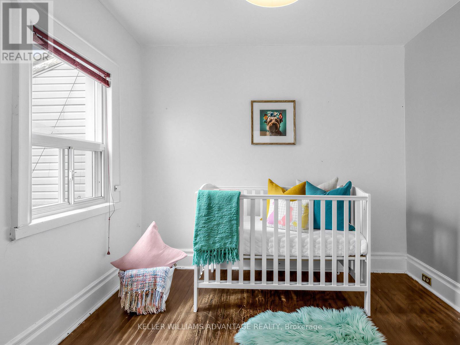 12 Hastings Avenue, Toronto, Ontario  M4L 2L2 - Photo 11 - E12847588