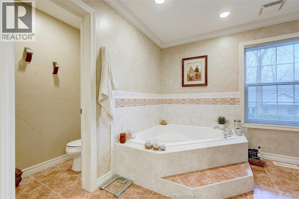 2230 Suzanne, Lasalle, Ontario  N9N 2K3 - Photo 24 - 26005346