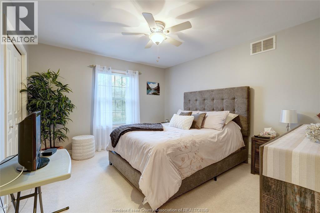 2230 Suzanne, Lasalle, Ontario  N9N 2K3 - Photo 25 - 26005346