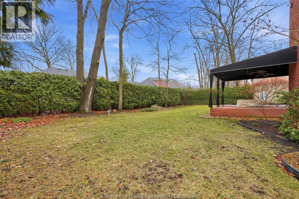 2230 Suzanne, Lasalle, Ontario  N9N 2K3 - Photo 44 - 26005346