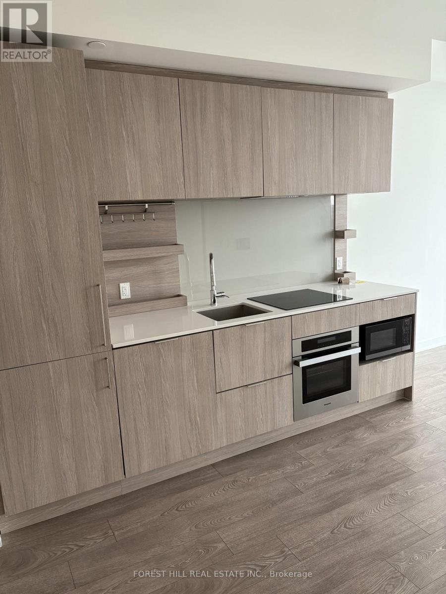 1905 - 28 Ann Street, Mississauga (Port Credit), Ontario  L5G 3G1 - Photo 5 - W12689294