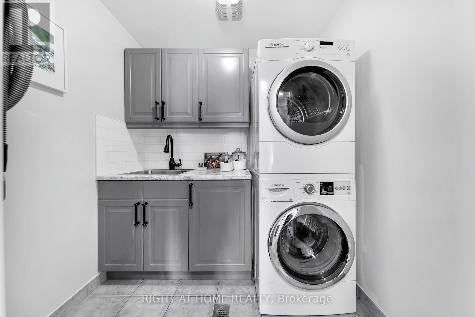 3342 Moses Way, Burlington, Ontario  L7M 0L5 - Photo 20 - W12852842