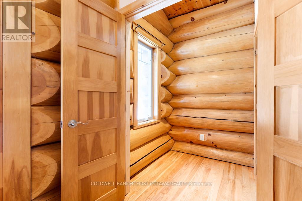 2467 Darling Road, Lanark Highlands, Ontario  K0A 1P0 - Photo 6 - X12880130