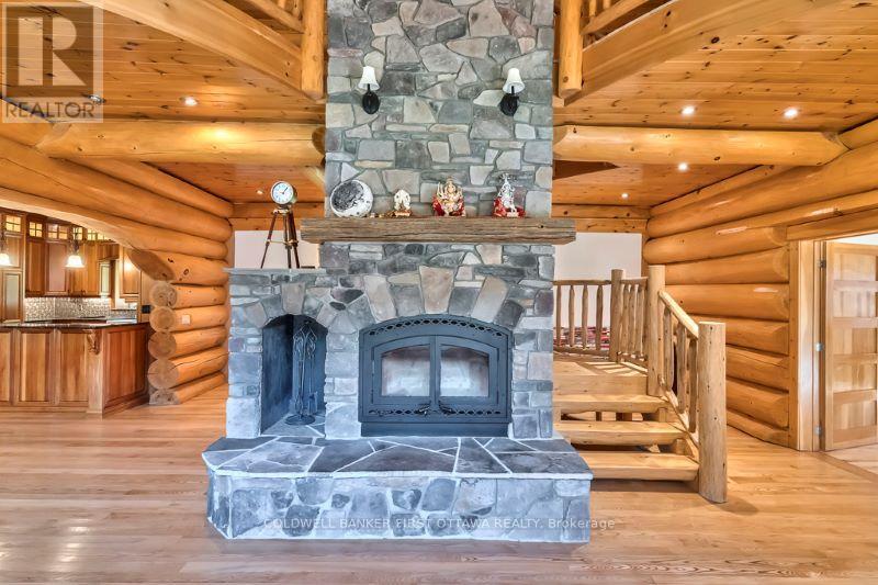 2467 Darling Road, Lanark Highlands, Ontario  K0A 1P0 - Photo 8 - X12880130