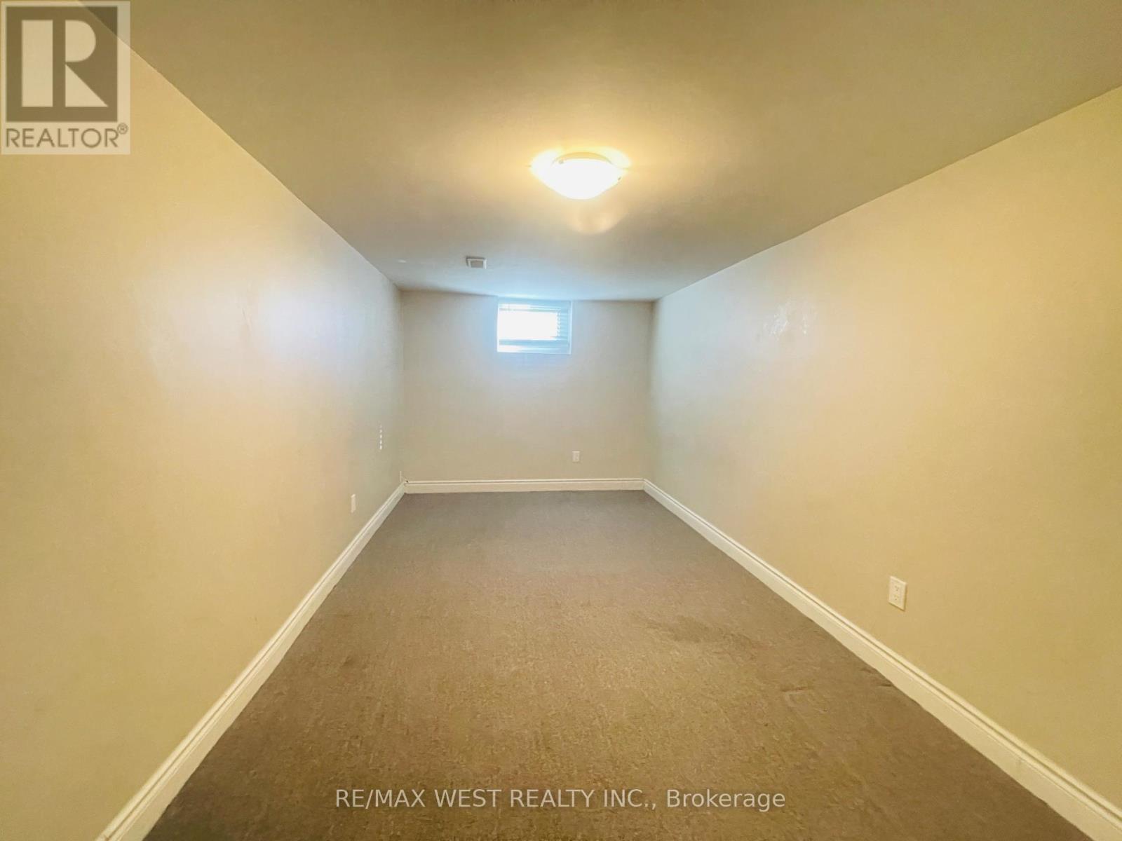 Bsmt - 25 Coronado Court, Toronto (Humbermede), Ontario  M9M 1S6 - Photo 10 - W12880840