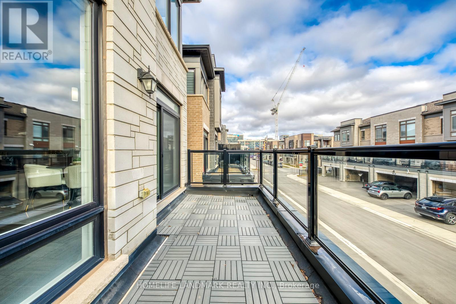 Unit 7 - - 2485 Badger Crescent, Oakville (Ga Glen Abbey), Ontario  L6M 5L9 - Photo 24 - W12880898