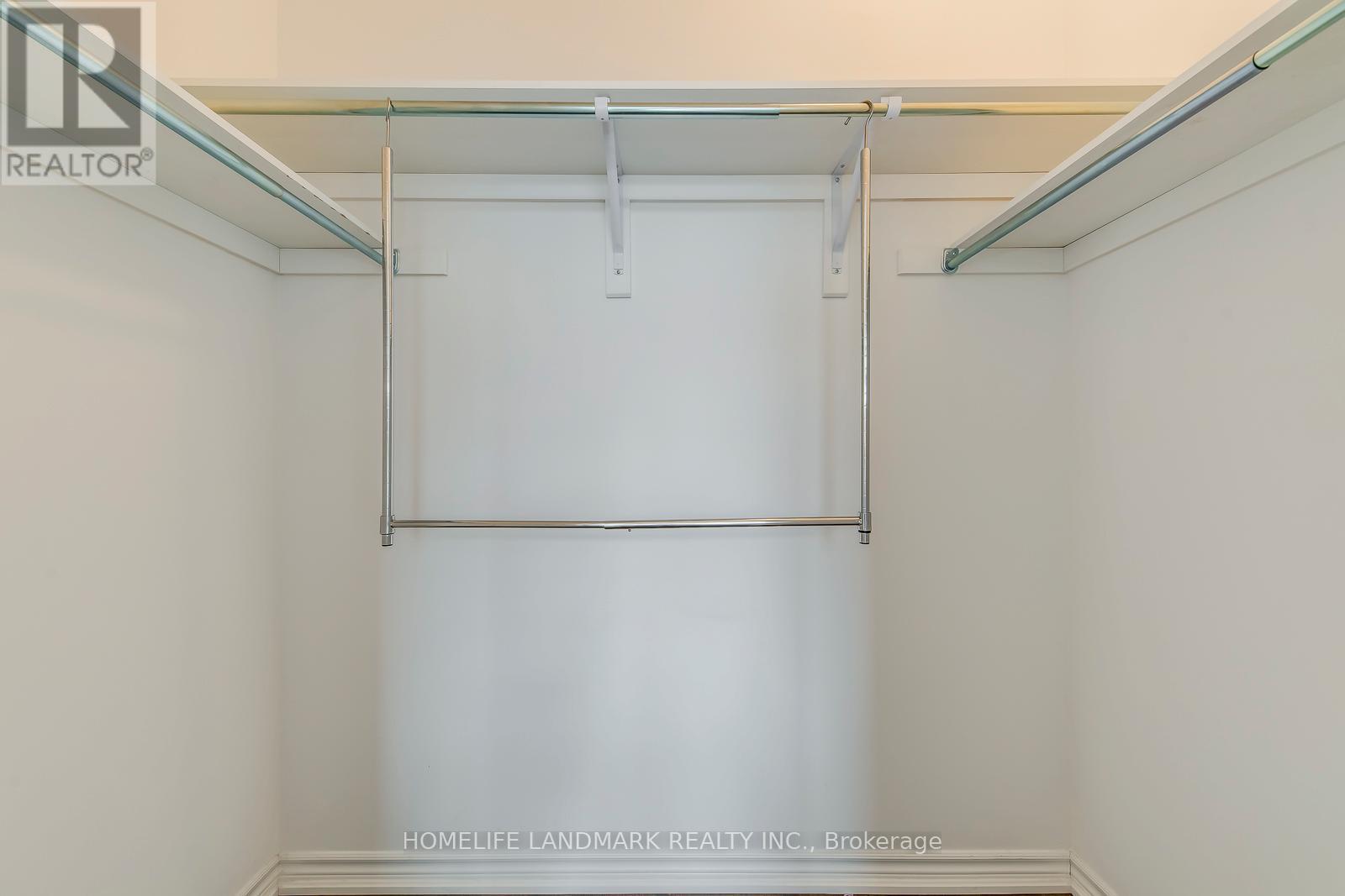 Unit 7 - - 2485 Badger Crescent, Oakville (Ga Glen Abbey), Ontario  L6M 5L9 - Photo 41 - W12880898