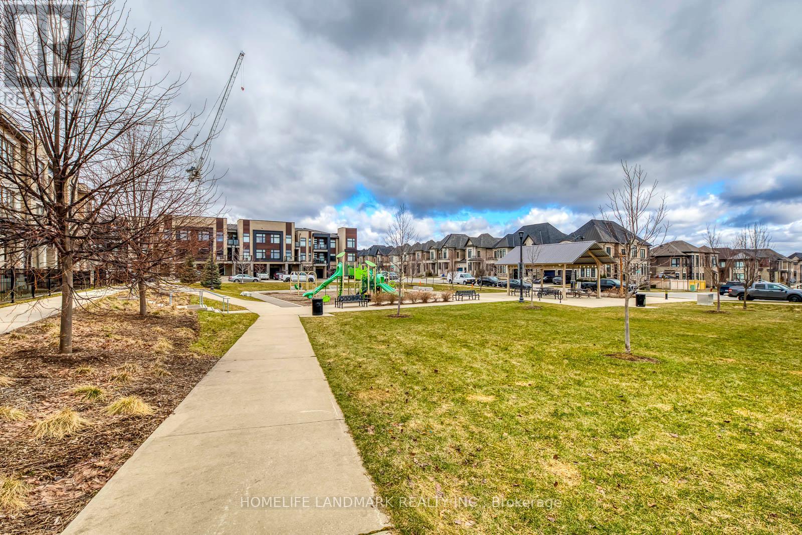 Unit 7 - - 2485 Badger Crescent, Oakville (Ga Glen Abbey), Ontario  L6M 5L9 - Photo 44 - W12880898