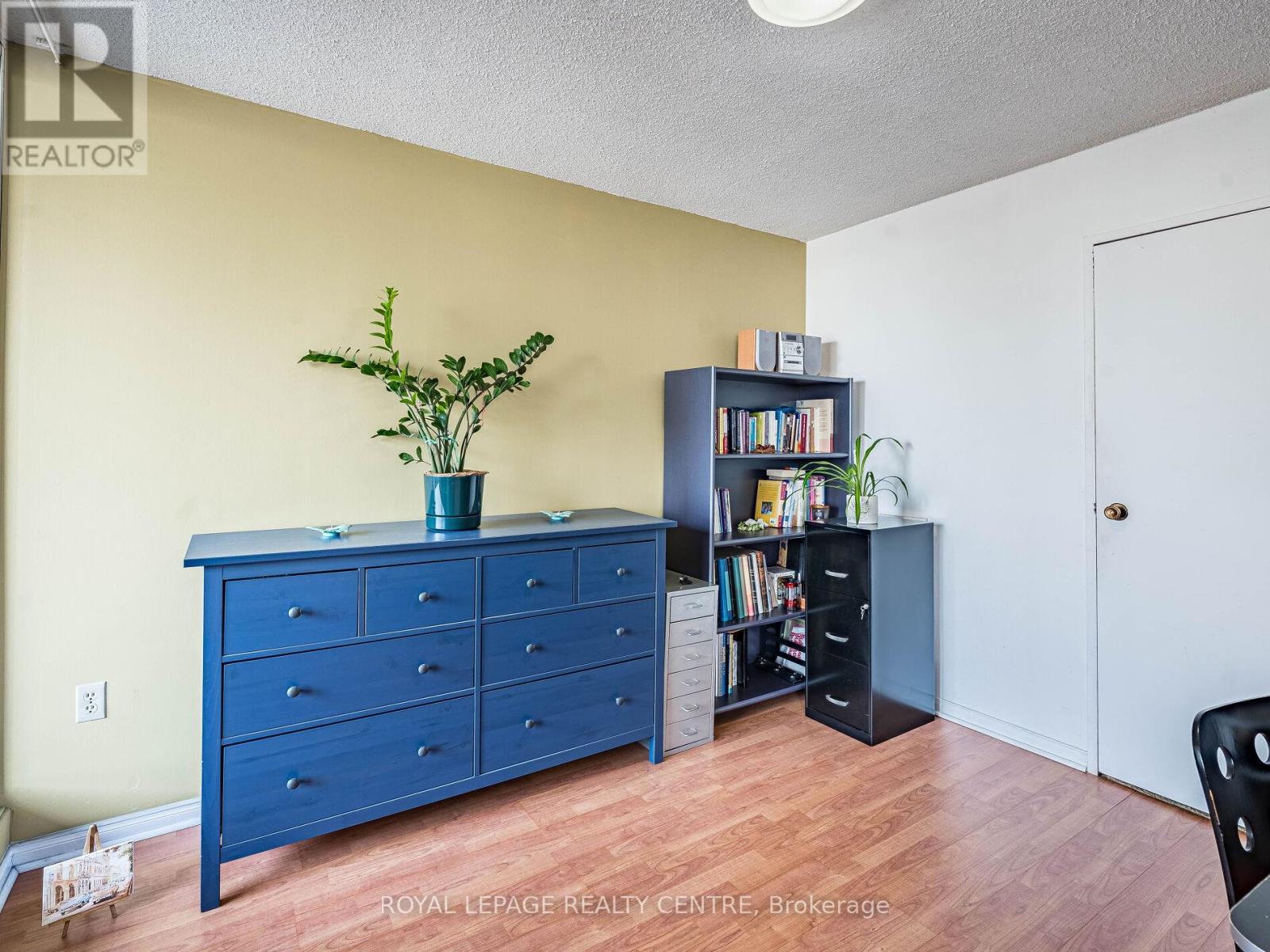 1604 - 3590 Kaneff Crescent W, Mississauga (Mississauga Valleys), Ontario  L5A 3X3 - Photo 32 - W12880946