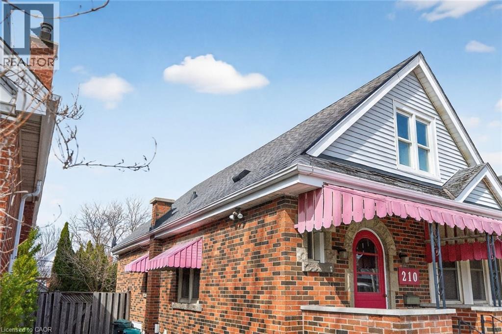 210 Huxley Avenue S, Hamilton, Ontario  L8K 2R3 - Photo 4 - 40811007