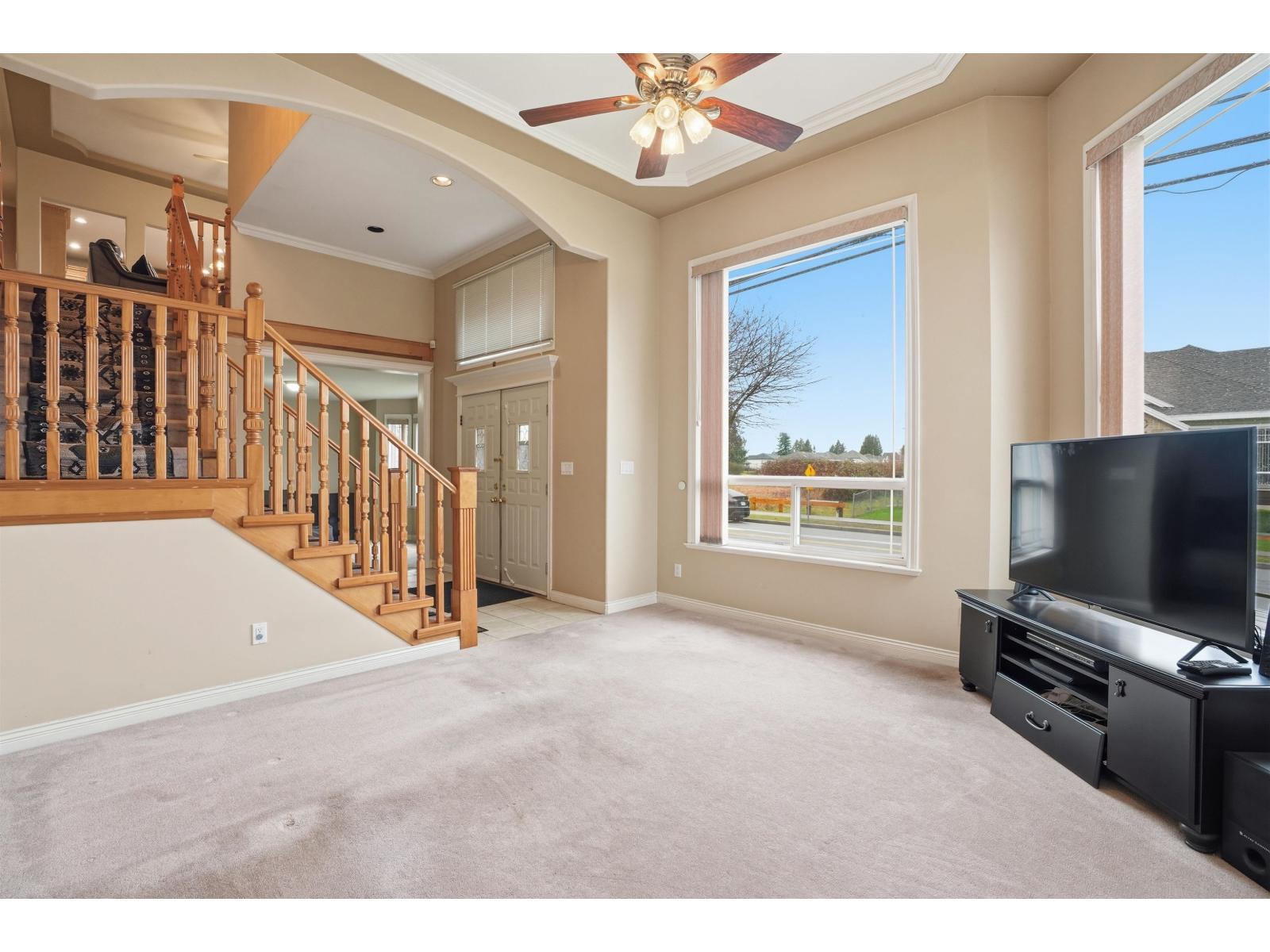 6593 125a Street, Surrey, British Columbia  V3W 6S9 - Photo 4 - R3089502