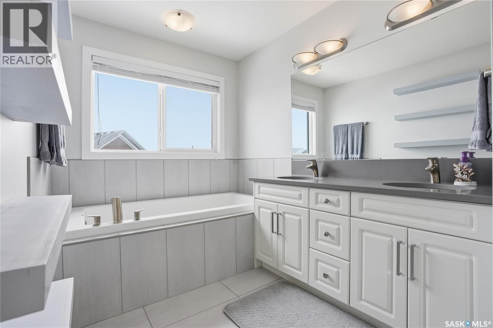 675 Secord Bend, Saskatoon, Saskatchewan  S7V 0M3 - Photo 29 - SK030399