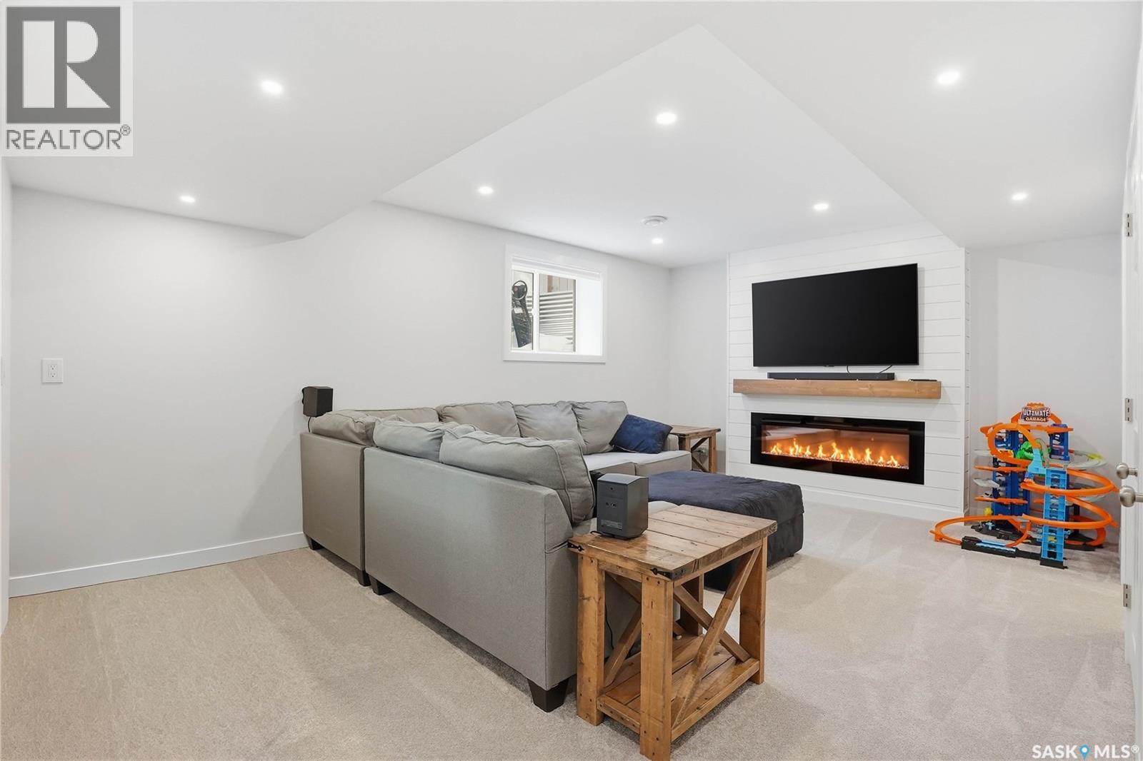 675 Secord Bend, Saskatoon, Saskatchewan  S7V 0M3 - Photo 32 - SK030399