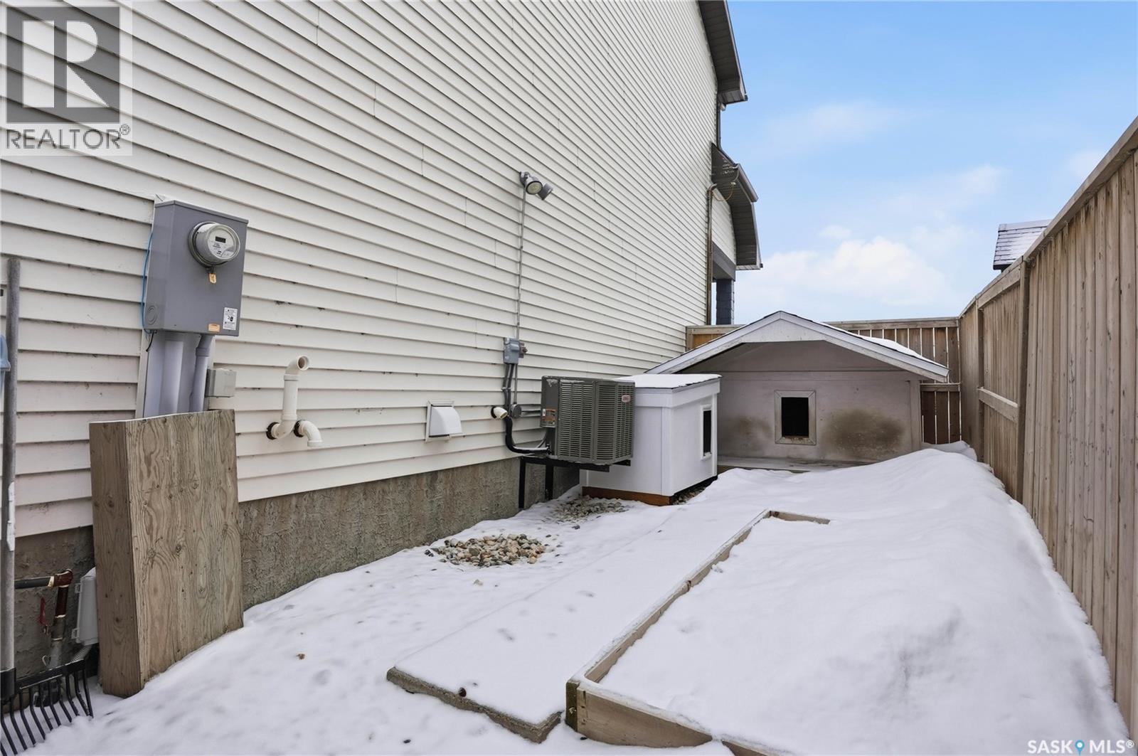 675 Secord Bend, Saskatoon, Saskatchewan  S7V 0M3 - Photo 43 - SK030399