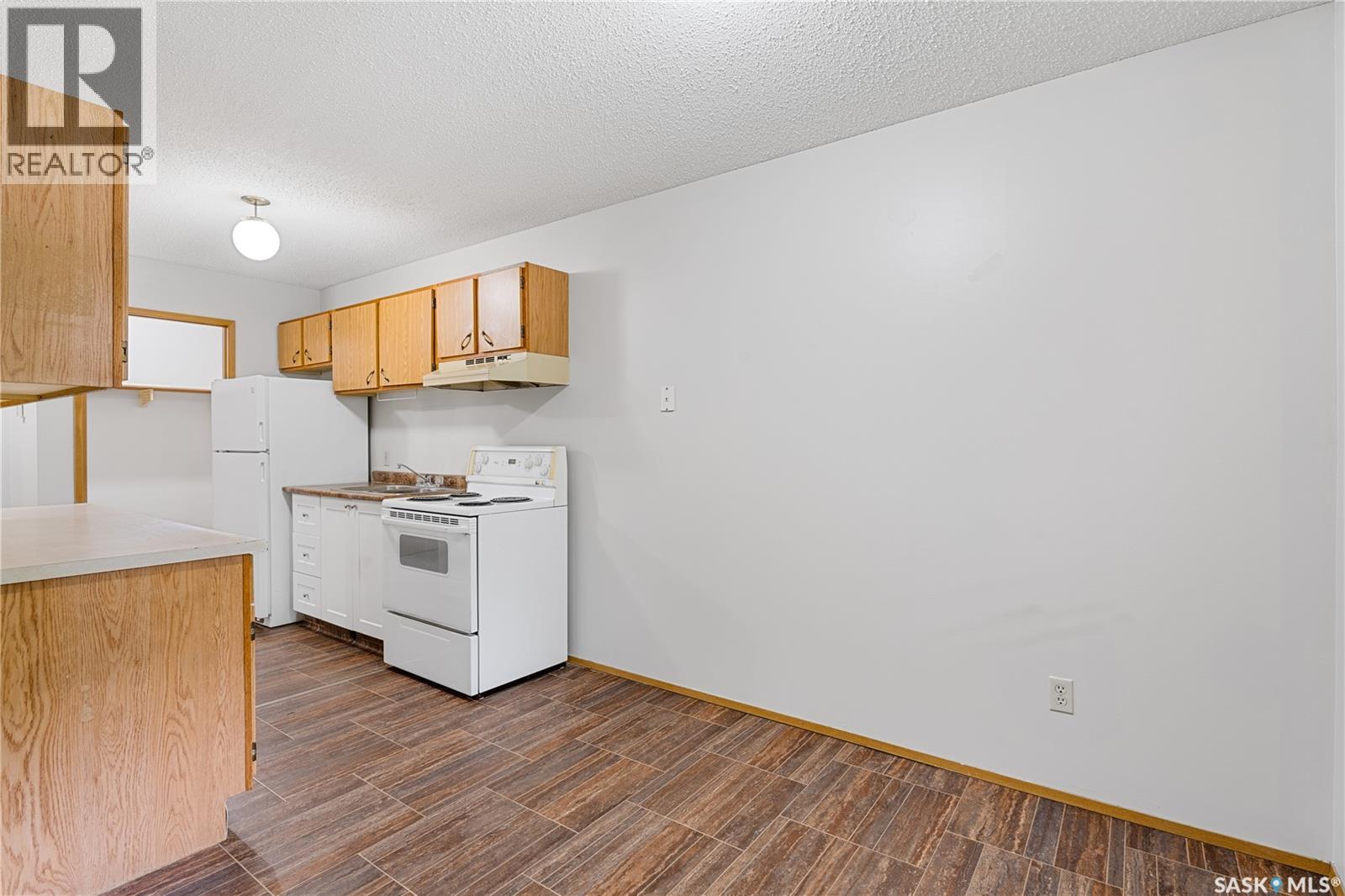 529 8th Street E, Prince Albert, Saskatchewan  S6V 0W5 - Photo 12 - SK030309