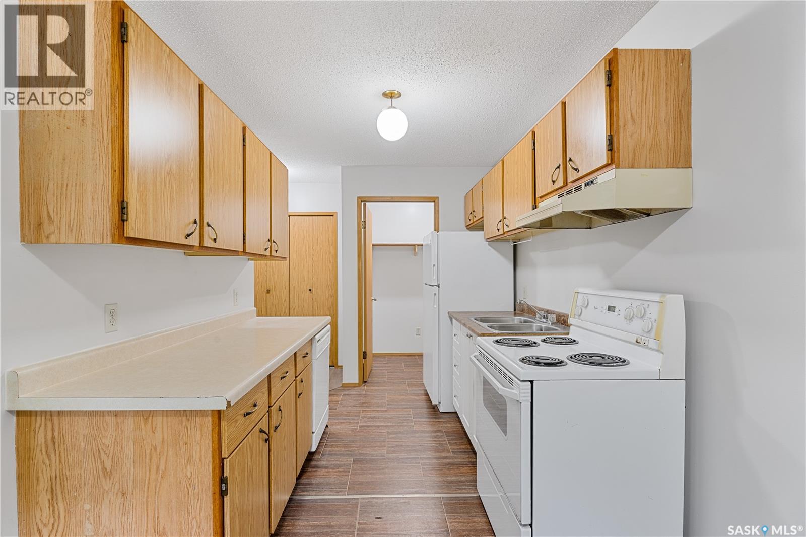 529 8th Street E, Prince Albert, Saskatchewan  S6V 0W5 - Photo 8 - SK030309