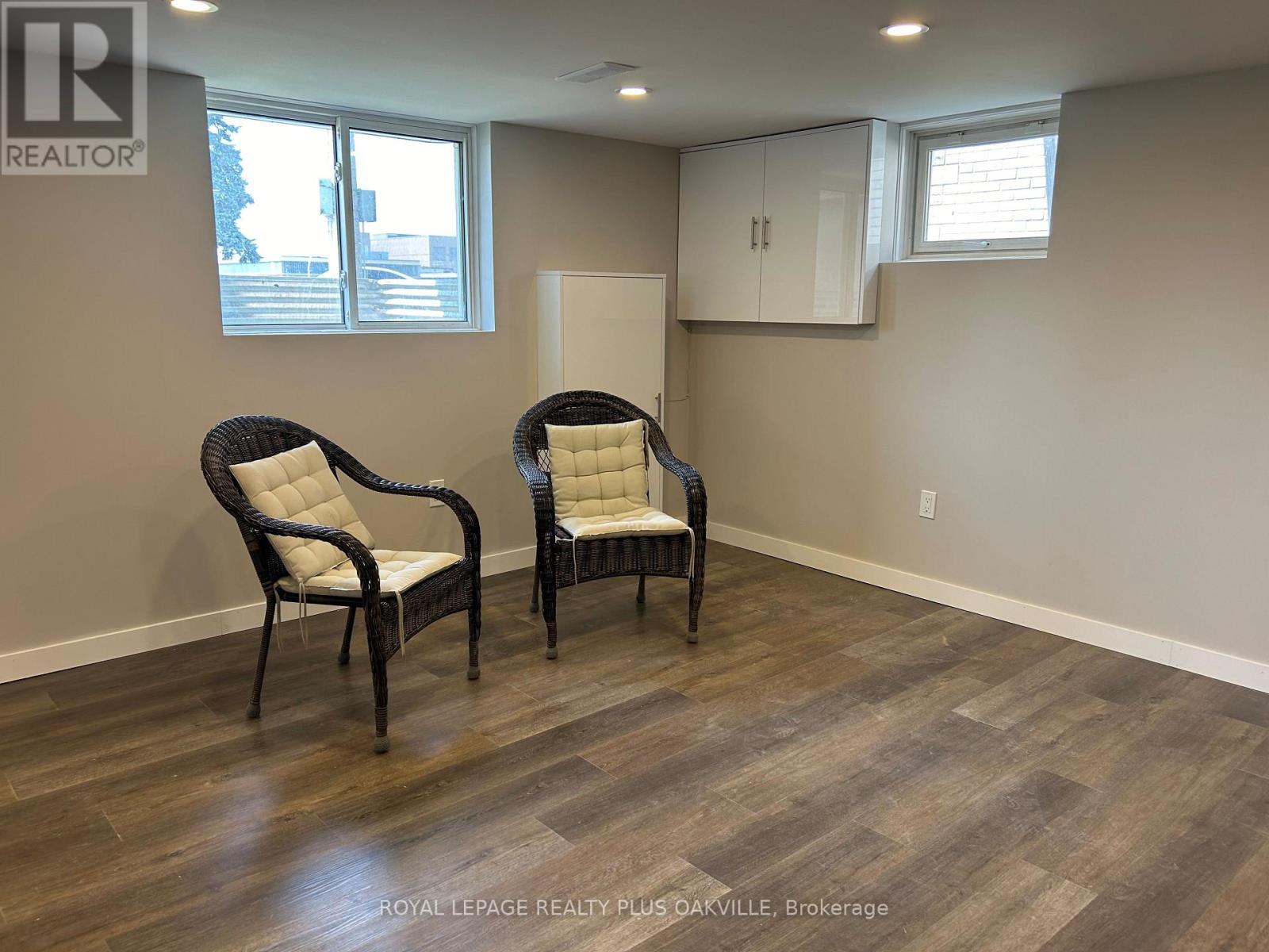 Bsmt - 269 West 5th Street N, Hamilton, Ontario  L9C 3N9 - Photo 3 - X12880890