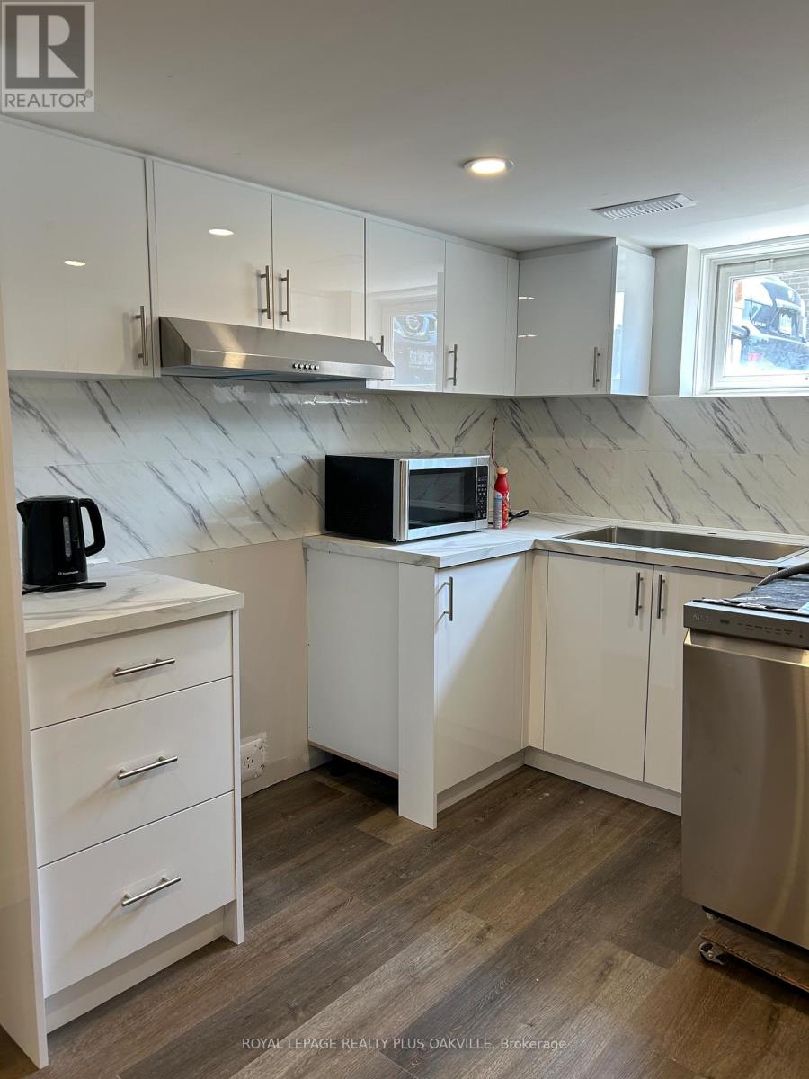 Bsmt - 269 West 5th Street N, Hamilton, Ontario  L9C 3N9 - Photo 6 - X12880890