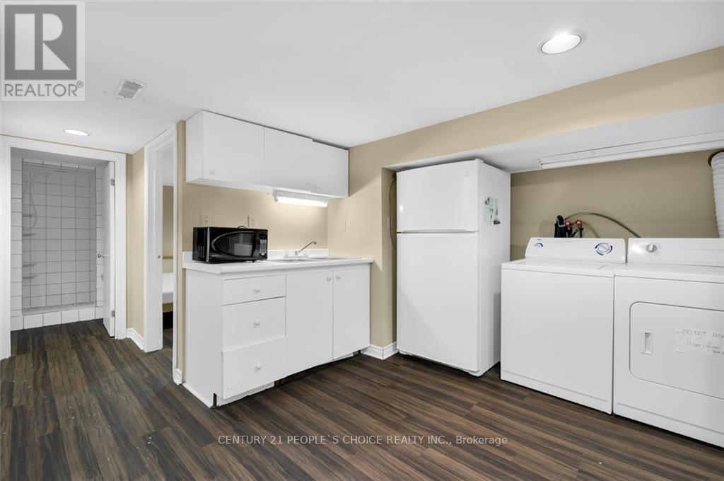 746 King Street W, Hamilton, Ontario  L8S 1J8 - Photo 14 - X12880904