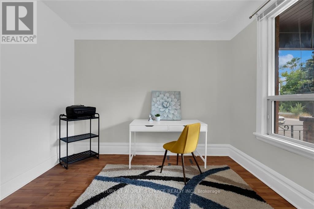 746 King Street W, Hamilton, Ontario  L8S 1J8 - Photo 6 - X12880904