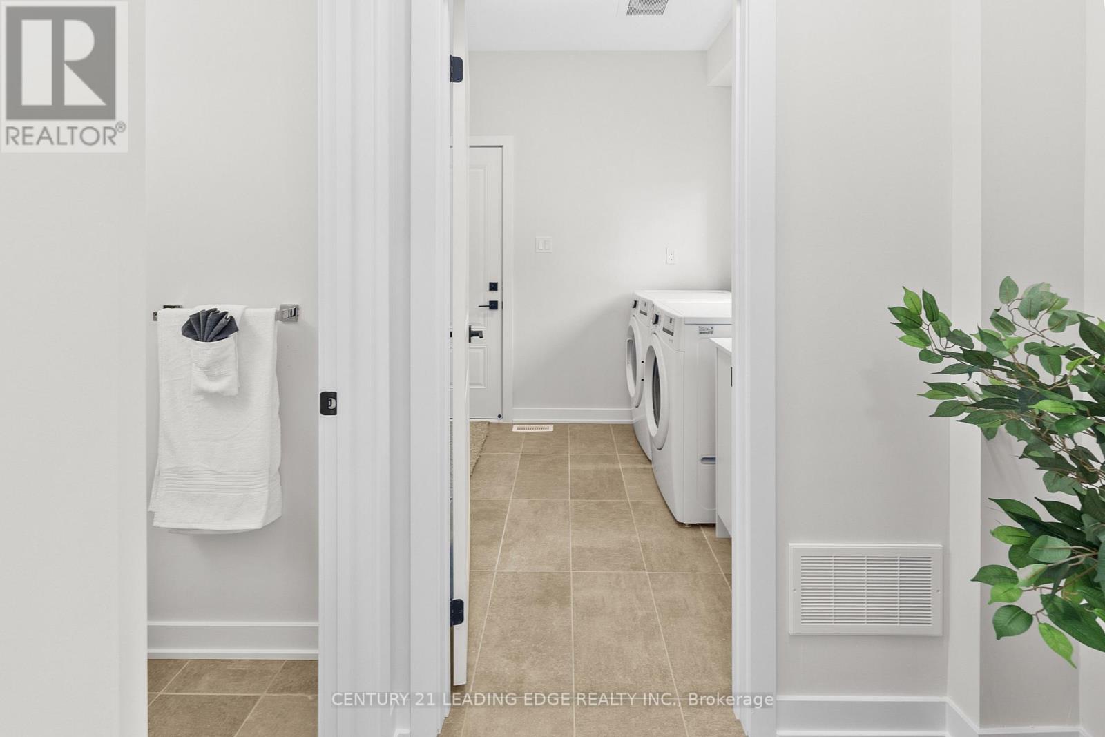 1023 Kingsridge Court, Lake Of Bays (Franklin), Ontario  P1H 0K1 - Photo 32 - X12880908