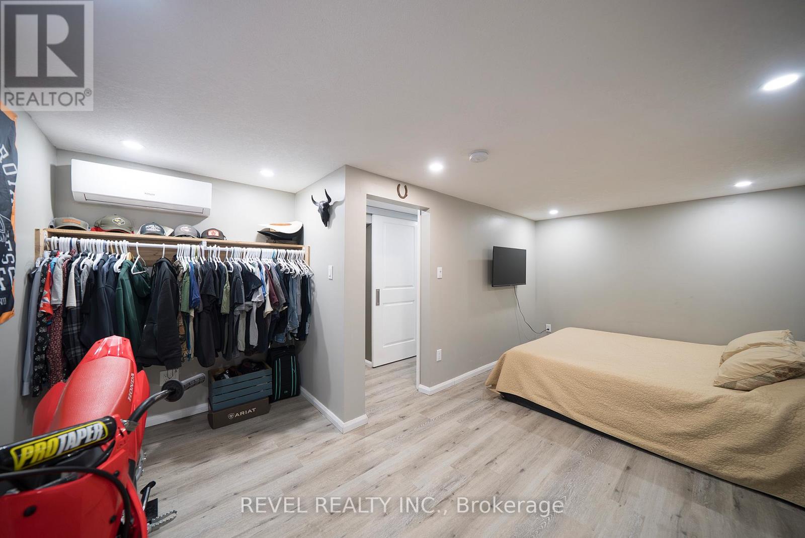 44 Shalfleet Boulevard, Brantford, Ontario  N3R 6L6 - Photo 27 - X12880912