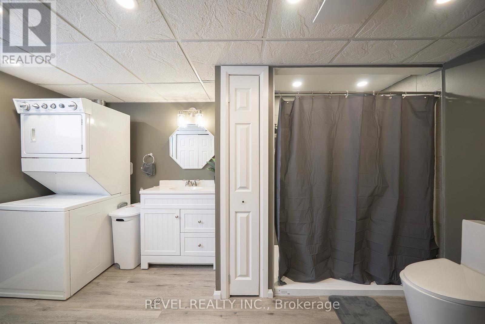 44 Shalfleet Boulevard, Brantford, Ontario  N3R 6L6 - Photo 28 - X12880912